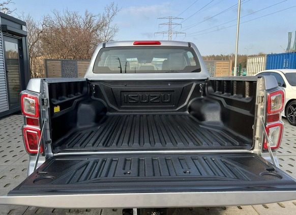 Isuzu D-Max cena 155900 przebieg: 28564, rok produkcji 2021 z Świeradów-Zdrój małe 781